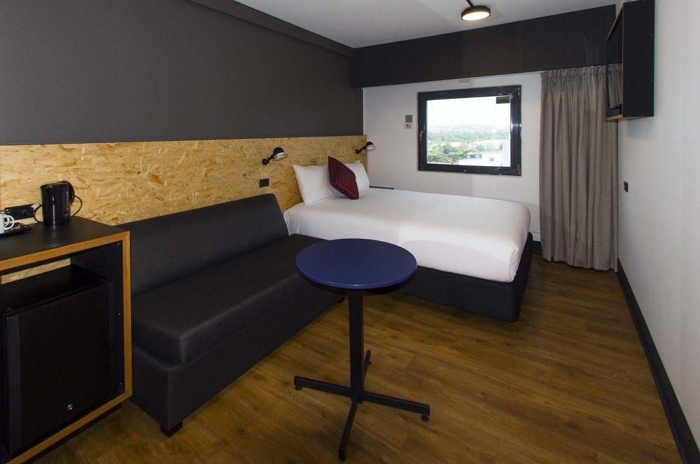 Ibis Budget Sydney East Hotel Buitenkant foto