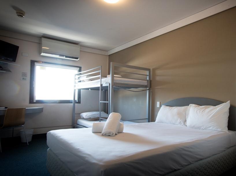 Ibis Budget Sydney East Hotel Buitenkant foto